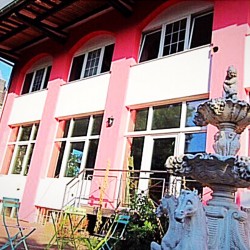 St11 Studio11  « Mr Happy »